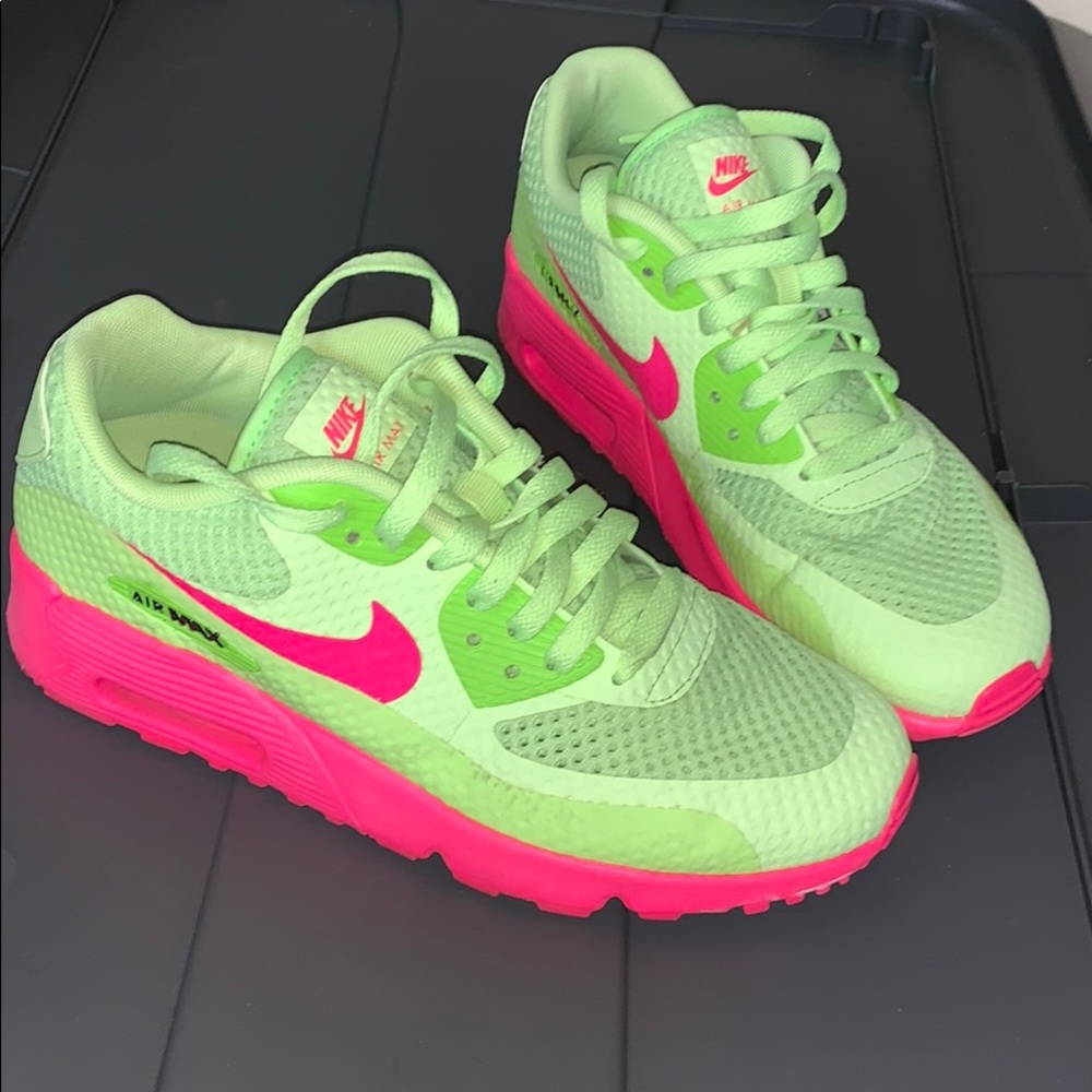 Nike Air Max dope neon and pink color SOLD SOLD ❗️